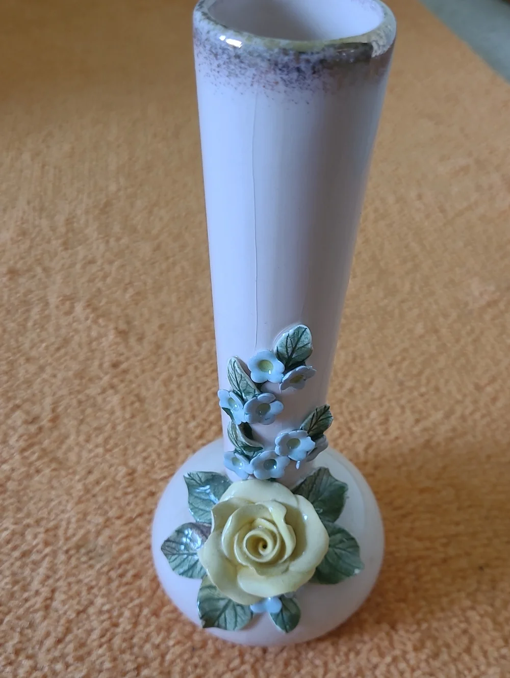 White Ceramic Bud Vase with Yellow Rose and Green Leaf Accents
